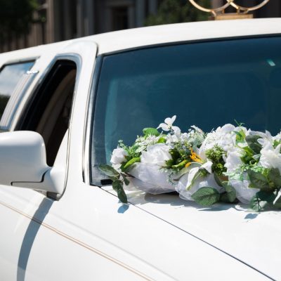 limo perfect for wedding